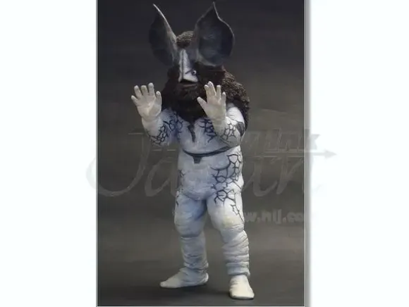 Alien Ikarus