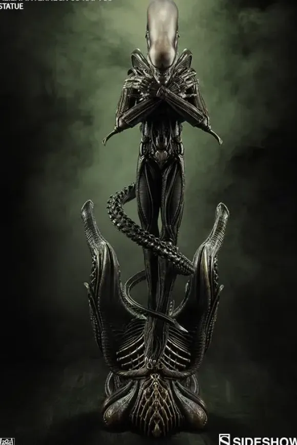 Alien Statue: Alien (Internecivus Raptus Version)