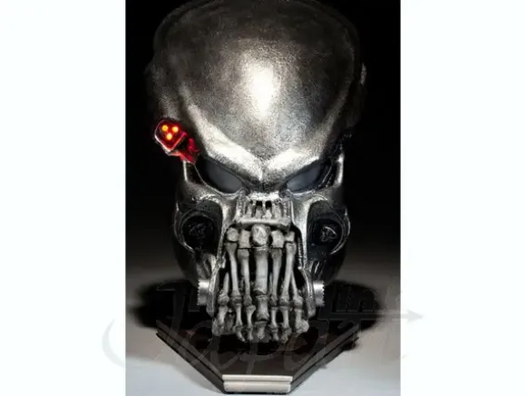 Alien vs Predator: Bone Grill Predator Mask Prop Peplica