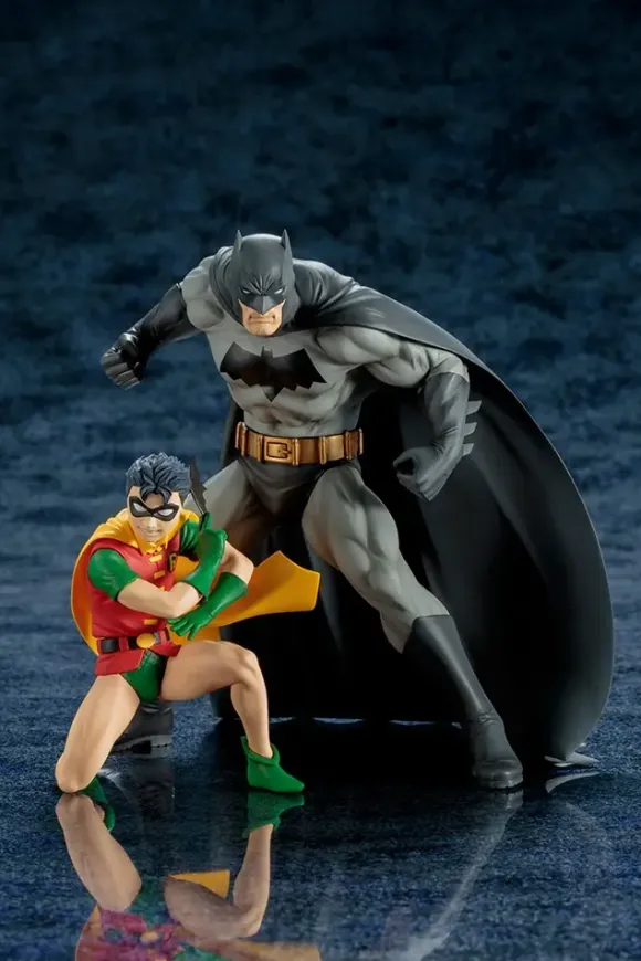1/10 Artfx+ DC Universe Batman & Robin 2pack