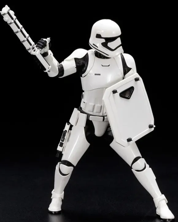 1/10 ARTFX+ First Order Stormtrooper FN-2199 / FN-2187 (Finn) PVC (Star Wars: The Force Awakens)