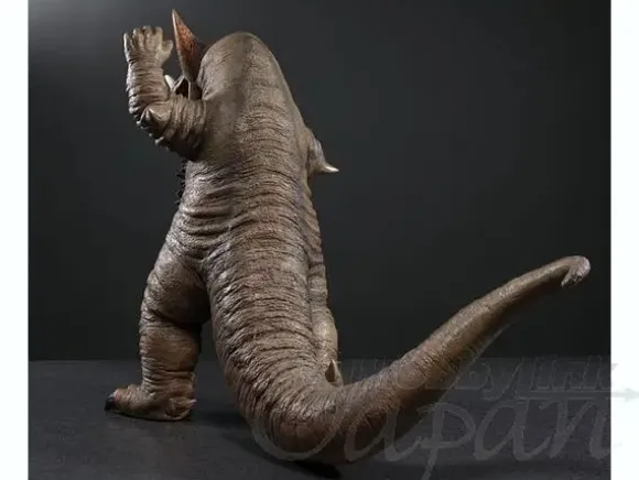 Artworks Monsters GIGA Gomora