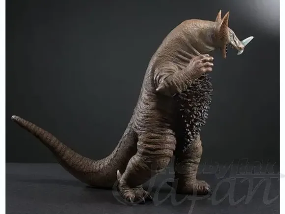 Artworks Monsters GIGA Gomora