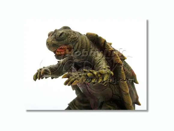 Avant Gamera Standing