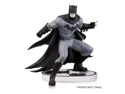 Batman/ Batman Black & White Statue: Greg Capullo 2nd Edition