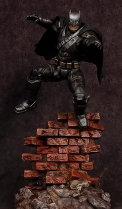 1/8 Batman v Superman: Dawn of Justice - Armored Batman Figure Kit