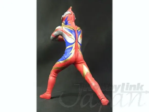 B-Grade Ultraman Mebius Phoenix Brave PVC
