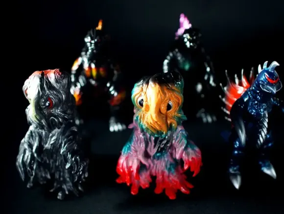 CCP Middle Size Series Hedorah Psychedelic Color