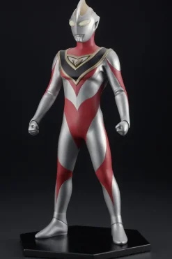 Character Classics Ultraman Gaia