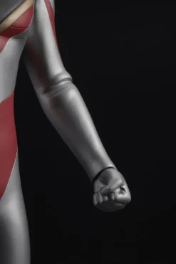 Character Classics Ultraman Gaia