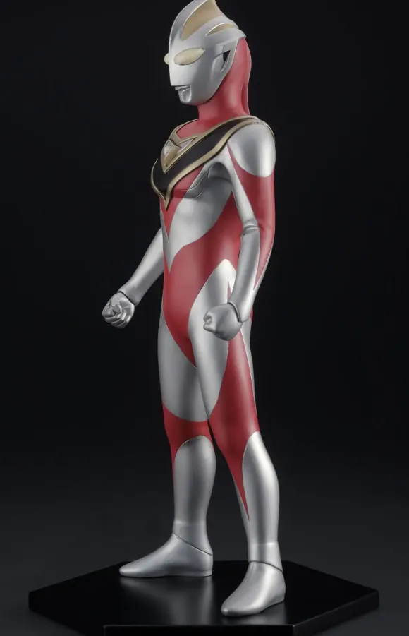 Character Classics Ultraman Gaia