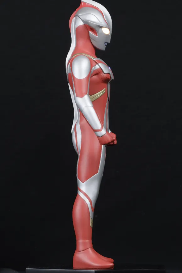 Character Classics Ultraman Mebius