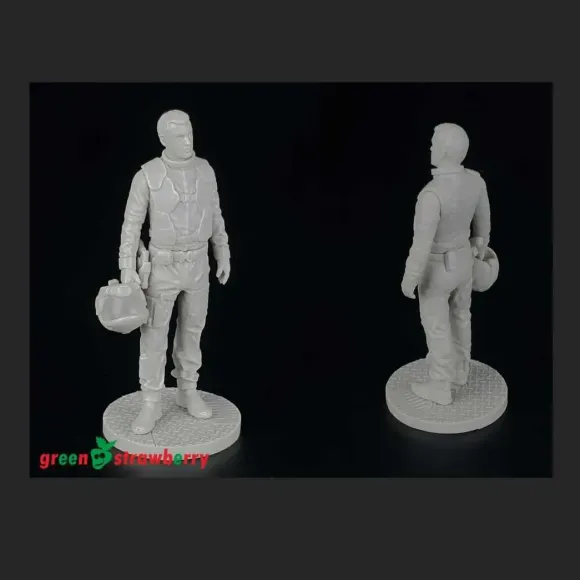 1/32 Colonial Army Pilot