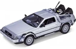 1/24 DeLorean DMC-12 (Back To The Future I)