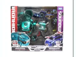 Deluxe Class Ironhide & Soundwave
