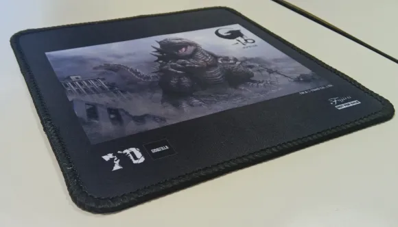 Godzilla (2023) 70th Anniversary Version (with Box Art Mouse Pads)