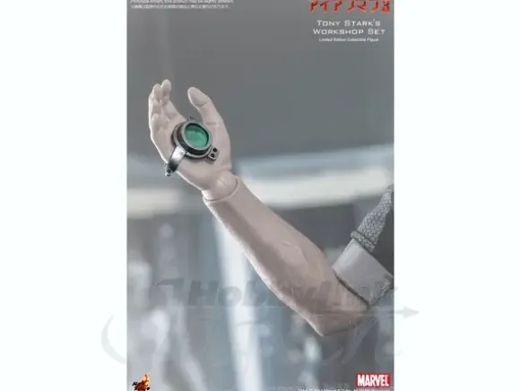 1/6 Hot Toys Accessory: Iron Man 3 Tony Stark's Workshop Set