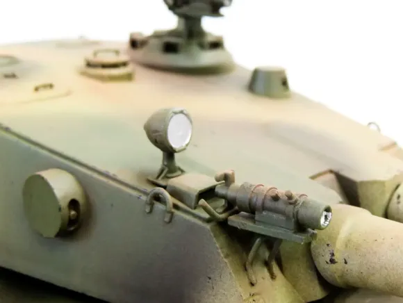 1/35 Imperial Japanese Army Super-Heavy Tank "Oni"