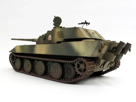 1/35 Imperial Japanese Army Super-Heavy Tank "Oni"