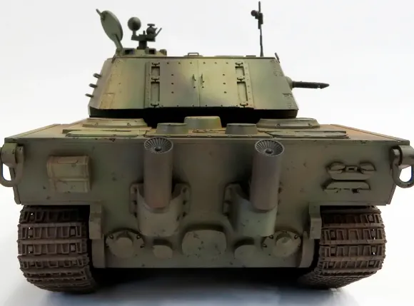 1/35 Imperial Japanese Army Super-Heavy Tank "Oni"