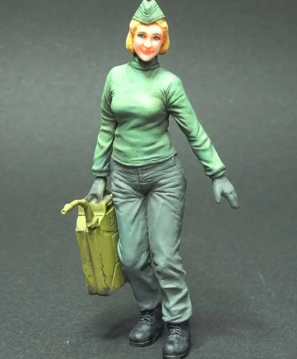 1/20 Jerrycan Girl