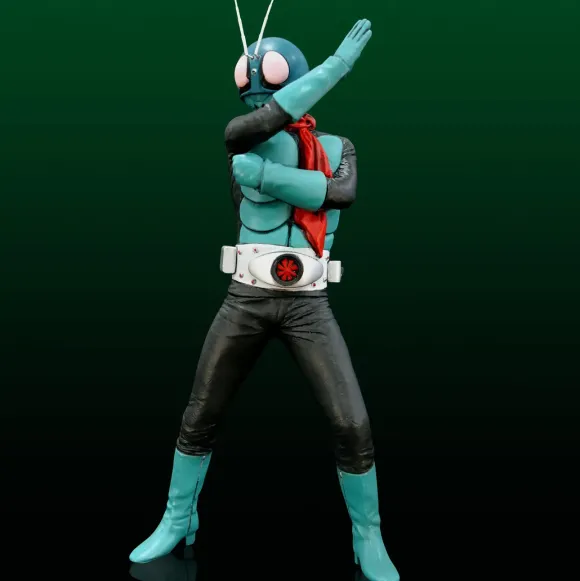 1/8 Kamen Rider 1 Soft Vinyl Kit Reprint