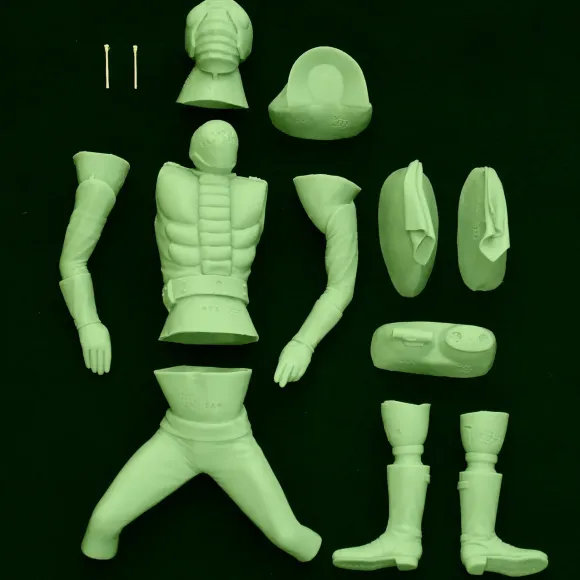 1/8 Kamen Rider V3 Soft Vinyl Kit Reprint Edition