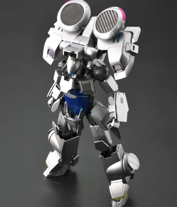 1/32 Knight Striker: Inter-Gray Xsi Color Resin Cast Kit