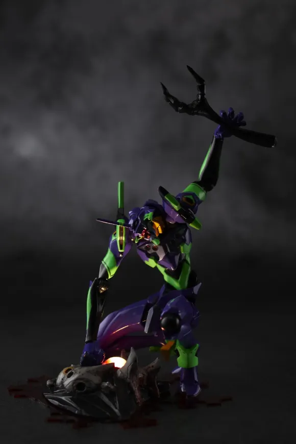 Legacy of Revoltech Test Type EVA-01