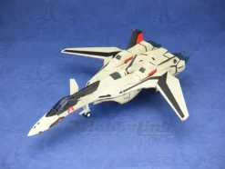 1/60 Macross Plus Transformable YF-19 with Fast Pack