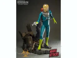 Mars Attacks!/ Martian Statue