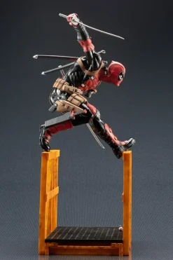 1/6 Marvel Now! Artfx Super Deadpool 2017 PVC