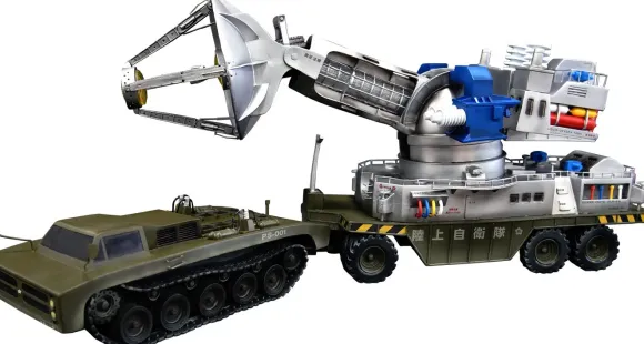1/35 Maser Cannon Monster Slaying Beam Vehicle Soft Vinyl Kit Reprint Edition