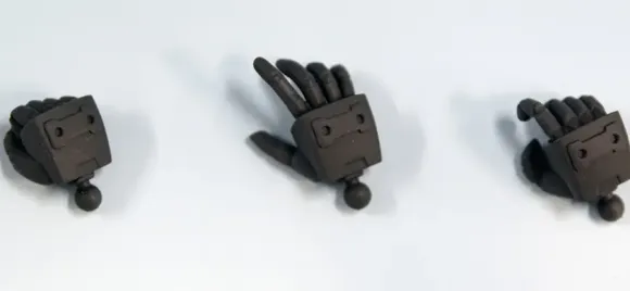 MB-32 Hands with Rounded Fingers A