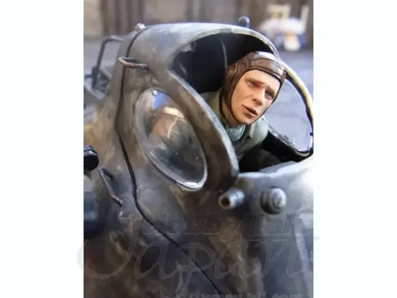 1/20 Mercenaries Super Jerry Pilot Figure
