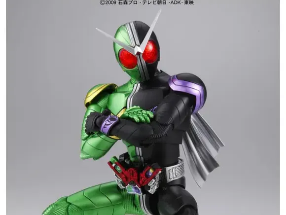 1/8 MG Figurerise Kamen Rider W Cyclone Joker