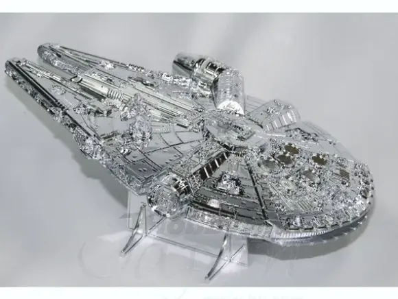 1/144 Millennium Falcon: Chrome-Plated Wonder Festival 2010 Limited Edition