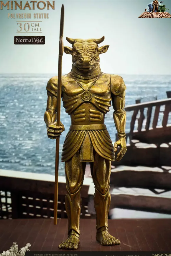Minaton Polyresin Statue