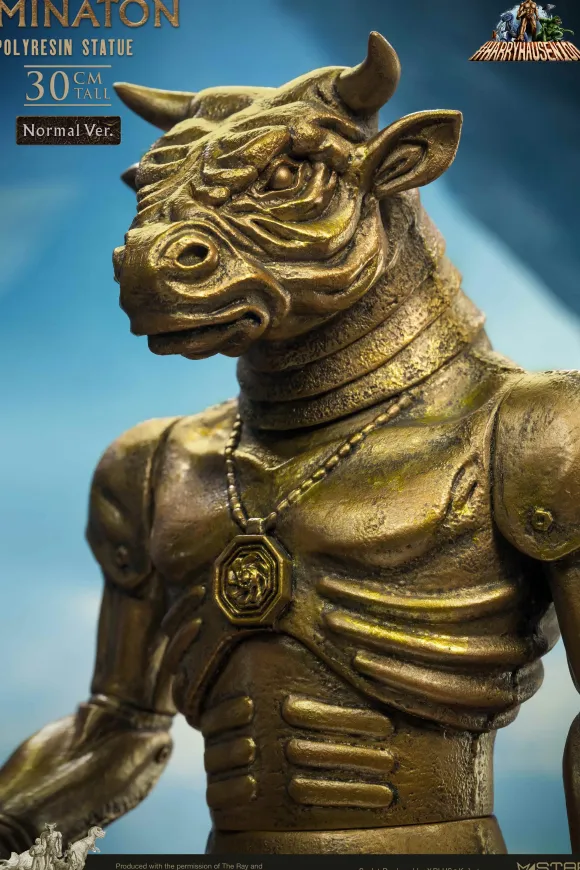 Minaton Polyresin Statue