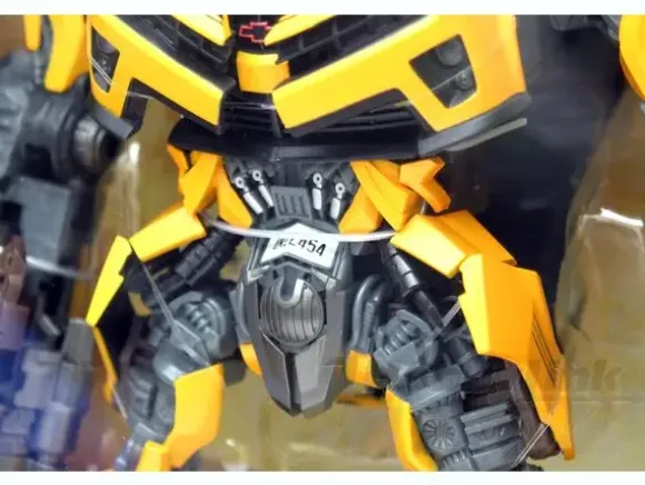 MPM-02 Movie Masterpiece Bumblebee