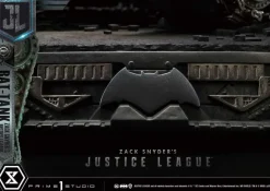Museum Diorama Justice League Bat Tank Zack Snyder's Justice League