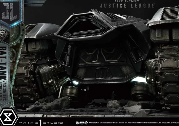 Museum Diorama Justice League Bat Tank Zack Snyder's Justice League