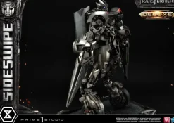 Museum Masterline Transformers / Dark of the Moon Sideswipe DX version