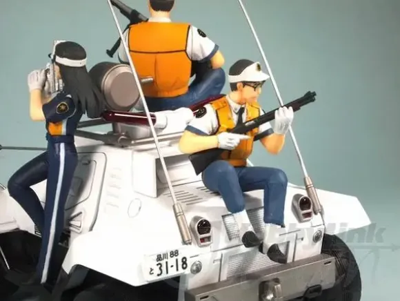 1/24 Patlabor Type 98 Command Vehicle Completed Model