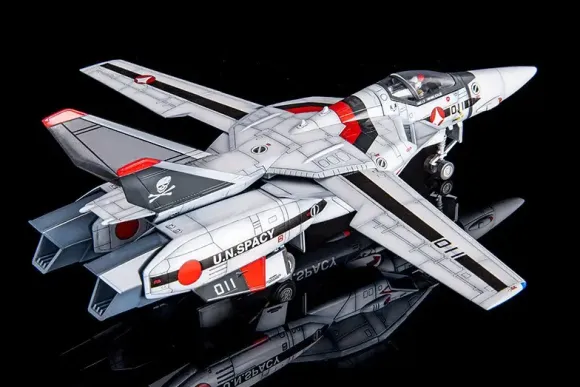 1/72 PLAMAX VF-1A/S Fighter Valkyrie (Hikaru Ichijyo's Fighter) (Macross: Do You Remember Love?)