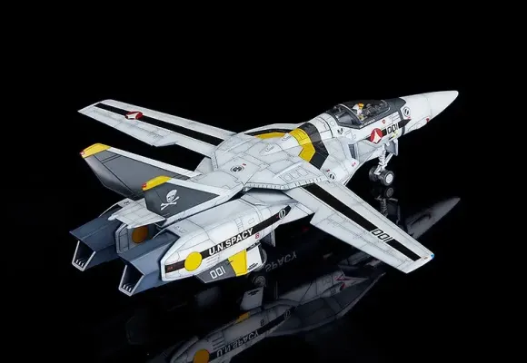1/72 PLAMAX VF-1S Fighter Valkyrie (Roy Fokker) (Macross)