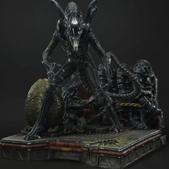 Premium Masterline Dark Horse Comics Alien: Warrior Alien Statue PMDHAL-02DXS (with First-Release Bonus)