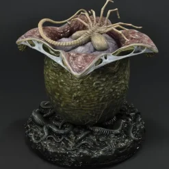 Premium Masterline Dark Horse Comics Alien: Warrior Alien Statue PMDHAL-02DXS (with First-Release Bonus)
