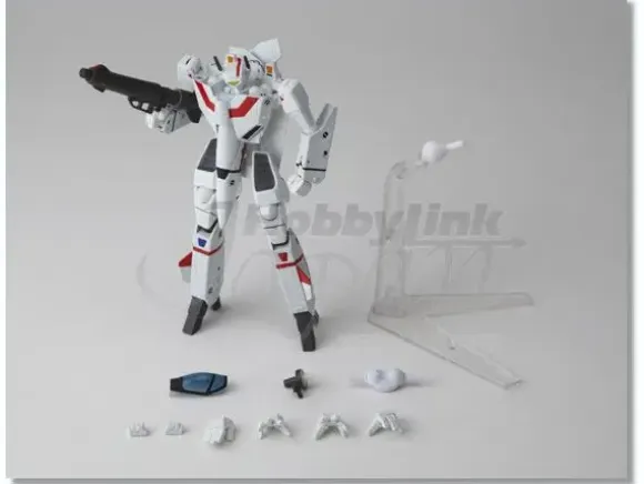 Revoltech Valkyrie VF-1J Hikaru Ichijo