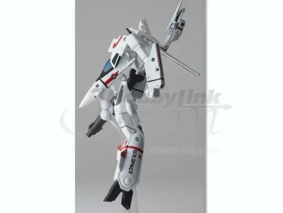 Revoltech Valkyrie VF-1J Hikaru Ichijo